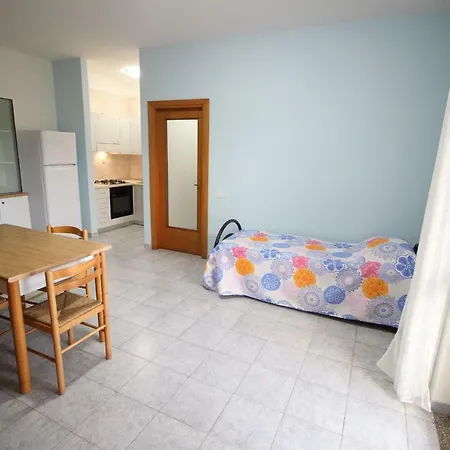 Rivabella D Lägenhet Gallipolli